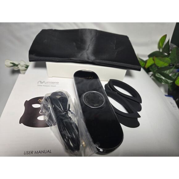 Numiere Time Keeper LED Face Mask - Picture 4 of 5